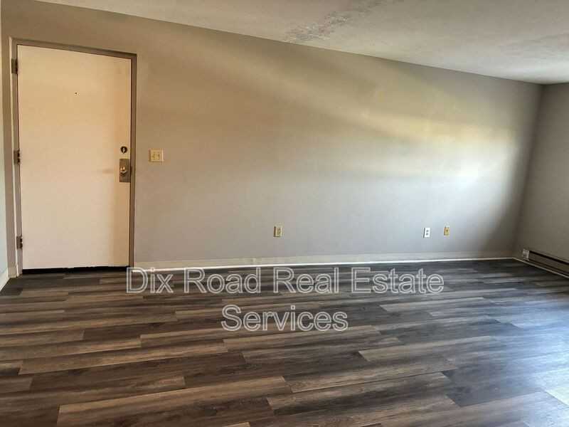 735 Trumbull St #5 - Photo 4 of 14