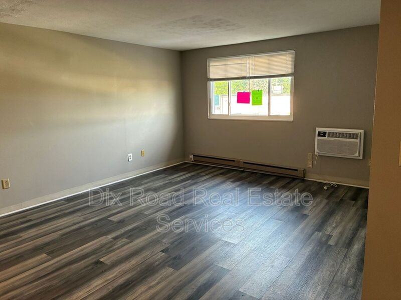 735 Trumbull St #5 - Photo 5 of 14