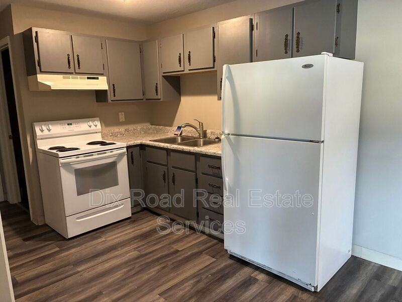 735 Trumbull St #5 - Photo 7 of 14