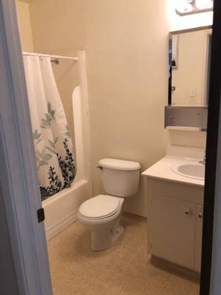 2540 Benvenue LLC - Photo 2 of 16