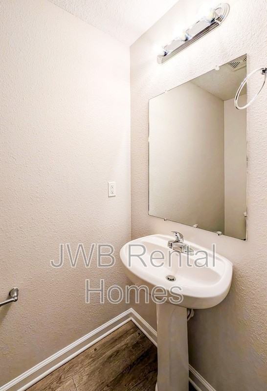 7840 Playschool Ln - Photo 7 of 18