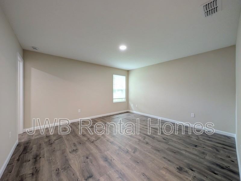 3659 Dignan St - Photo 6 of 17