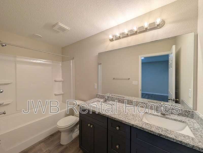 3659 Dignan St - Photo 7 of 17