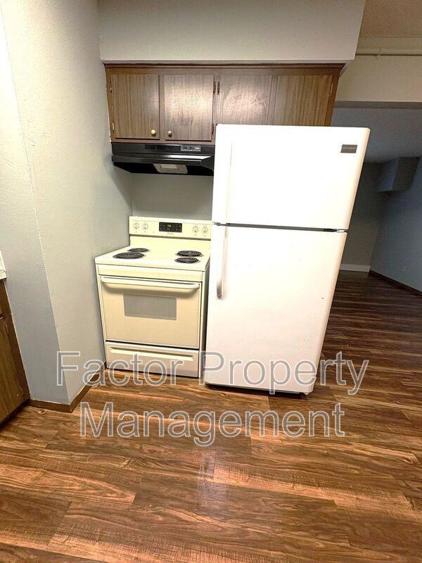 414 Allan Ave #101 - Photo 7 of 17