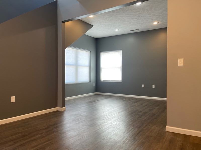 204 Carey St #2304APT4 - Photo 5 of 11