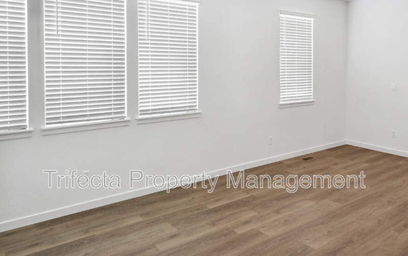 628 Thoroughbred Ln - Photo 7 of 19