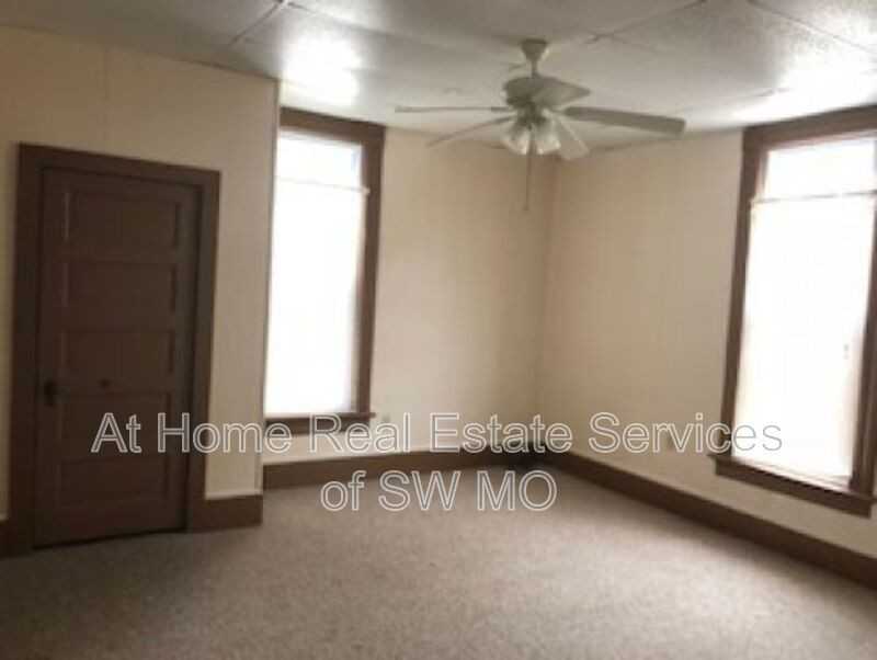 641 S Main Ave #2 - Photo 2 of 8