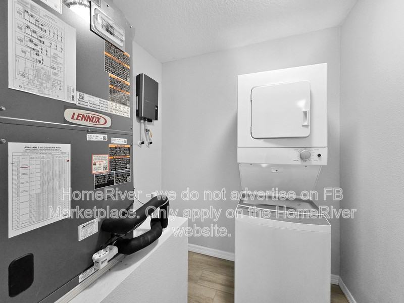 346 Nw 24th Ave - Photo 4 of 41