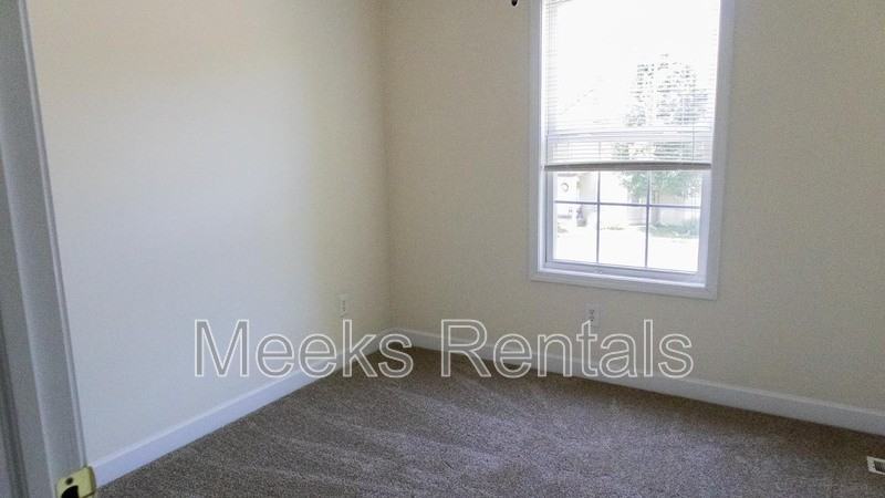 424 Mill Rd #424 - Photo 6 of 10
