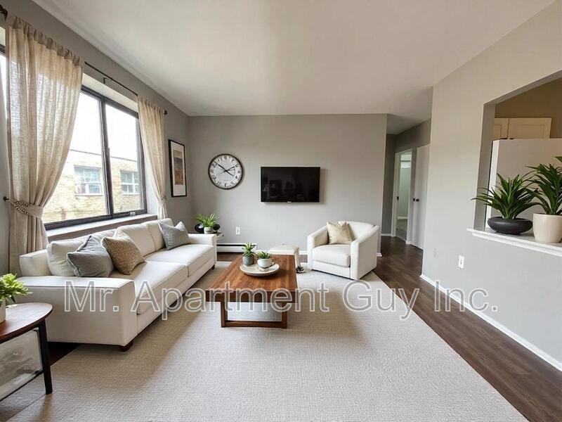 50 Mohawk Rd W #310 - Photo 2 of 16