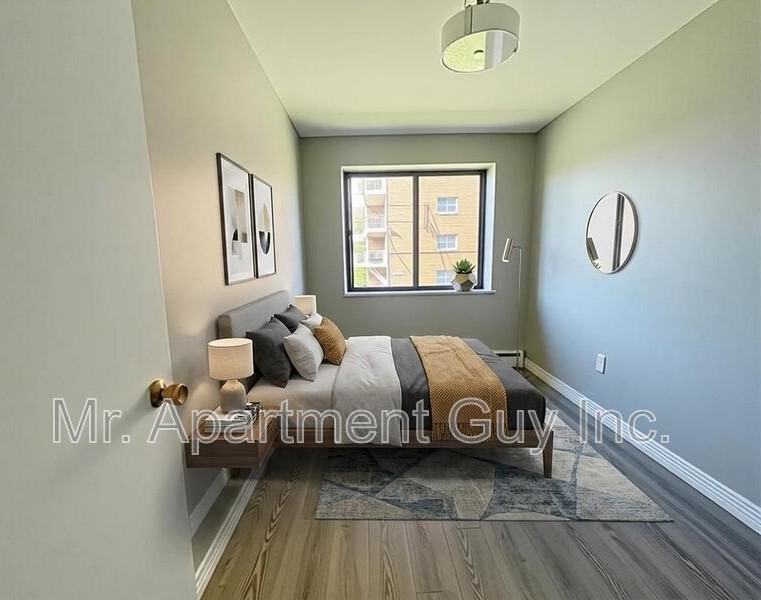 50 Mohawk Rd W #310 - Photo 5 of 16