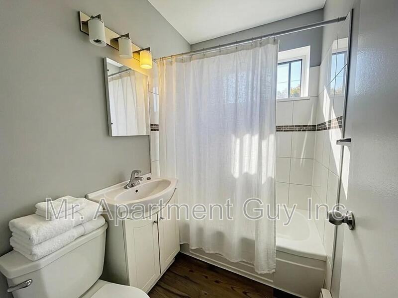 50 Mohawk Rd W #310 - Photo 7 of 16