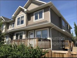 featured image of 9648 106 Ave Nw #4