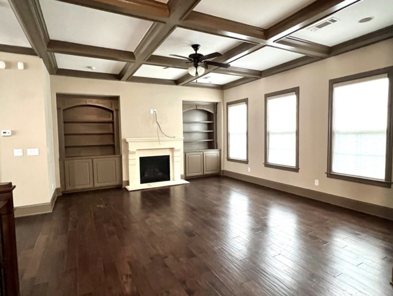 1788 Stephanie Trl Ne - Photo 2 of 10