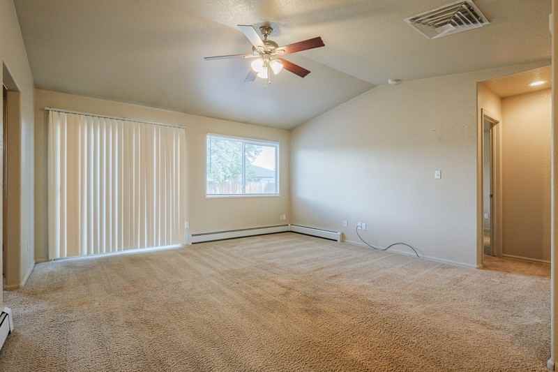428 1/2 Keener St - Photo 2 of 10