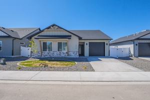 featured image of 2461 Revere Rd