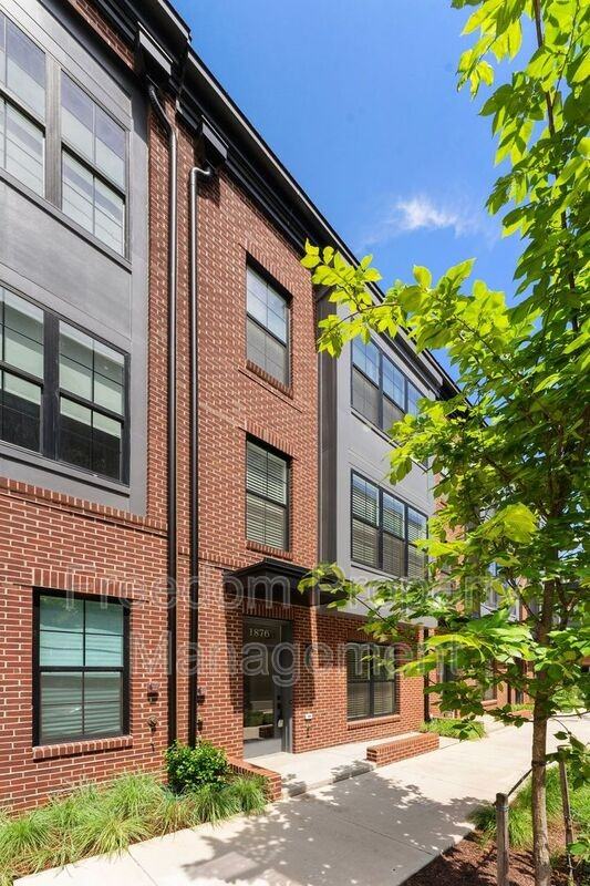 1876 Michael Faraday Dr - Photo 5 of 50