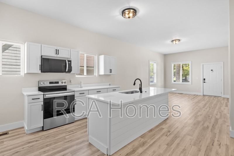 1436 S New Jersey St #A - Photo 7 of 17