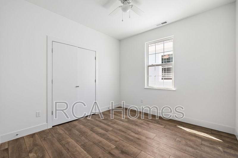 2739 Guilford Ave - Photo 6 of 11