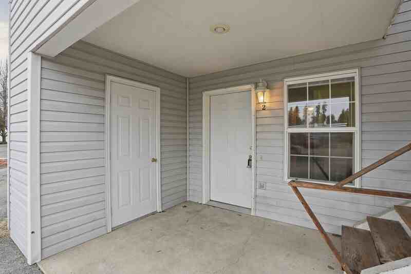 13221 E 31st Ct #2 - Photo 4 of 20