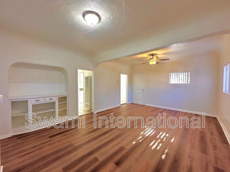 2080 Chestnut Ave - Photo 6 of 35