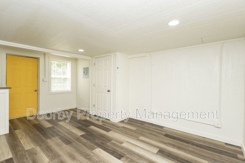 5640 Hwy #8 - Photo 5 of 11