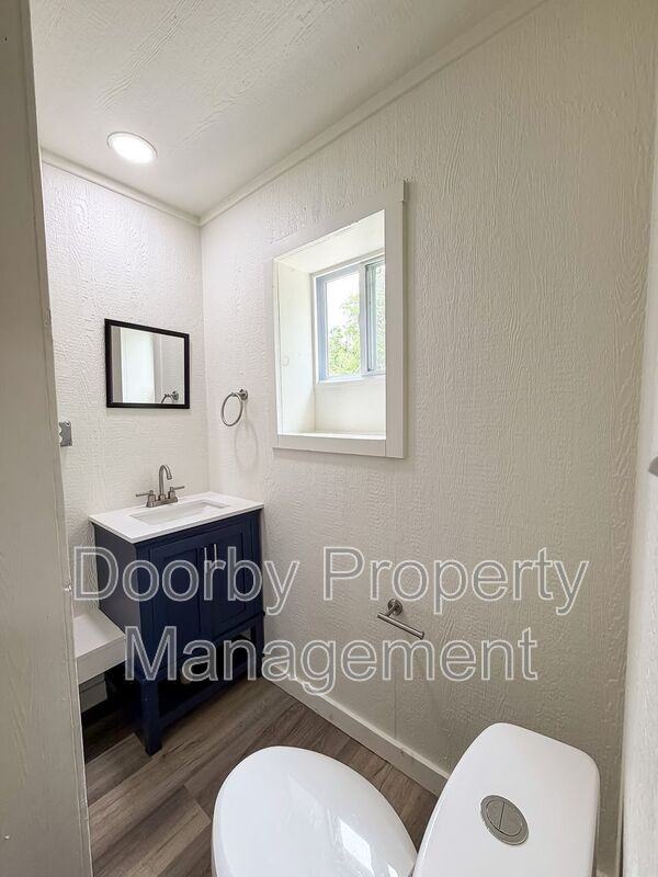 5640 Hwy #8 - Photo 7 of 11