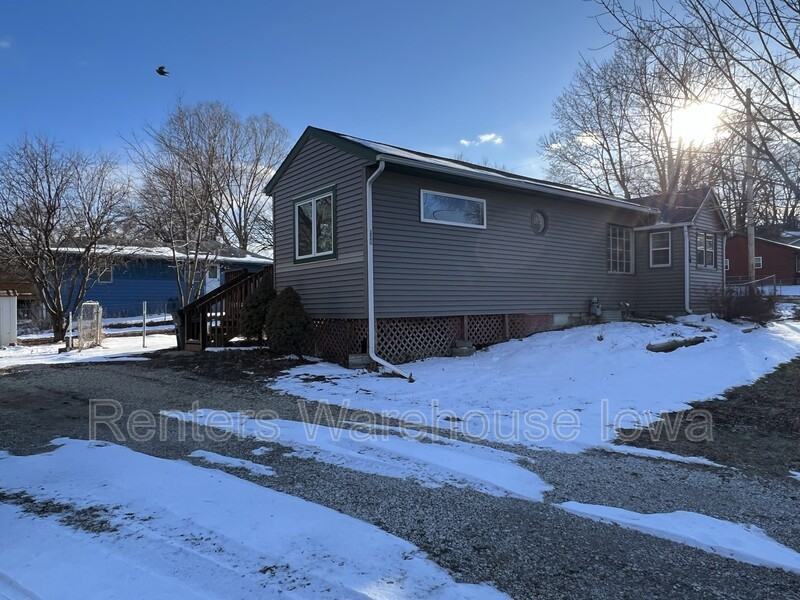 116 Park Ave - Photo 3 of 21