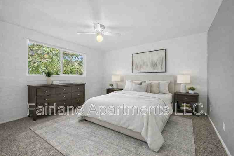 428 E 5th Ave #8 - Photo 3 of 10