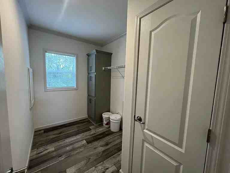 34873 Robins Song Rd - Photo 7 of 37