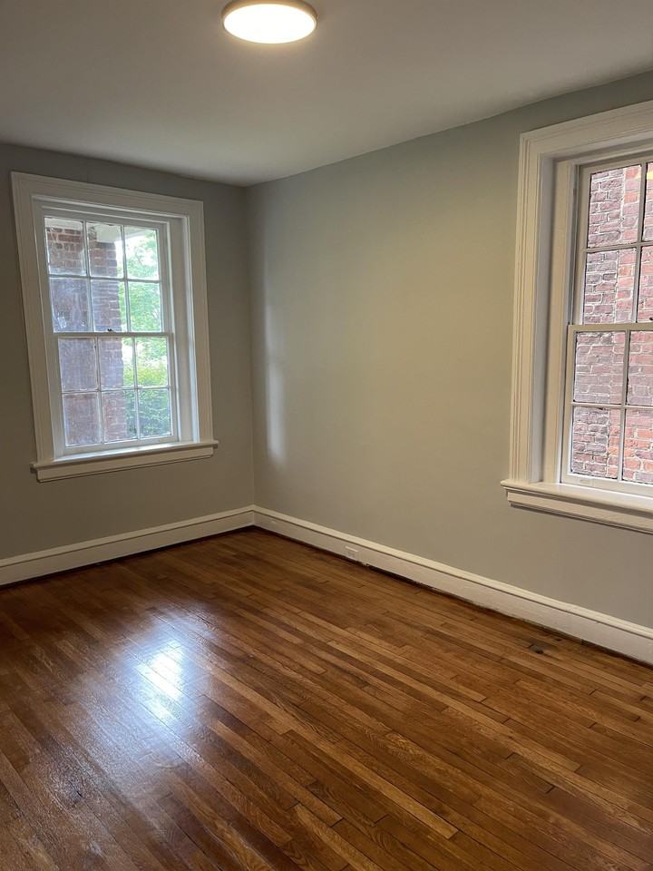 Park Avenue 3406 - Photo 7 of 12