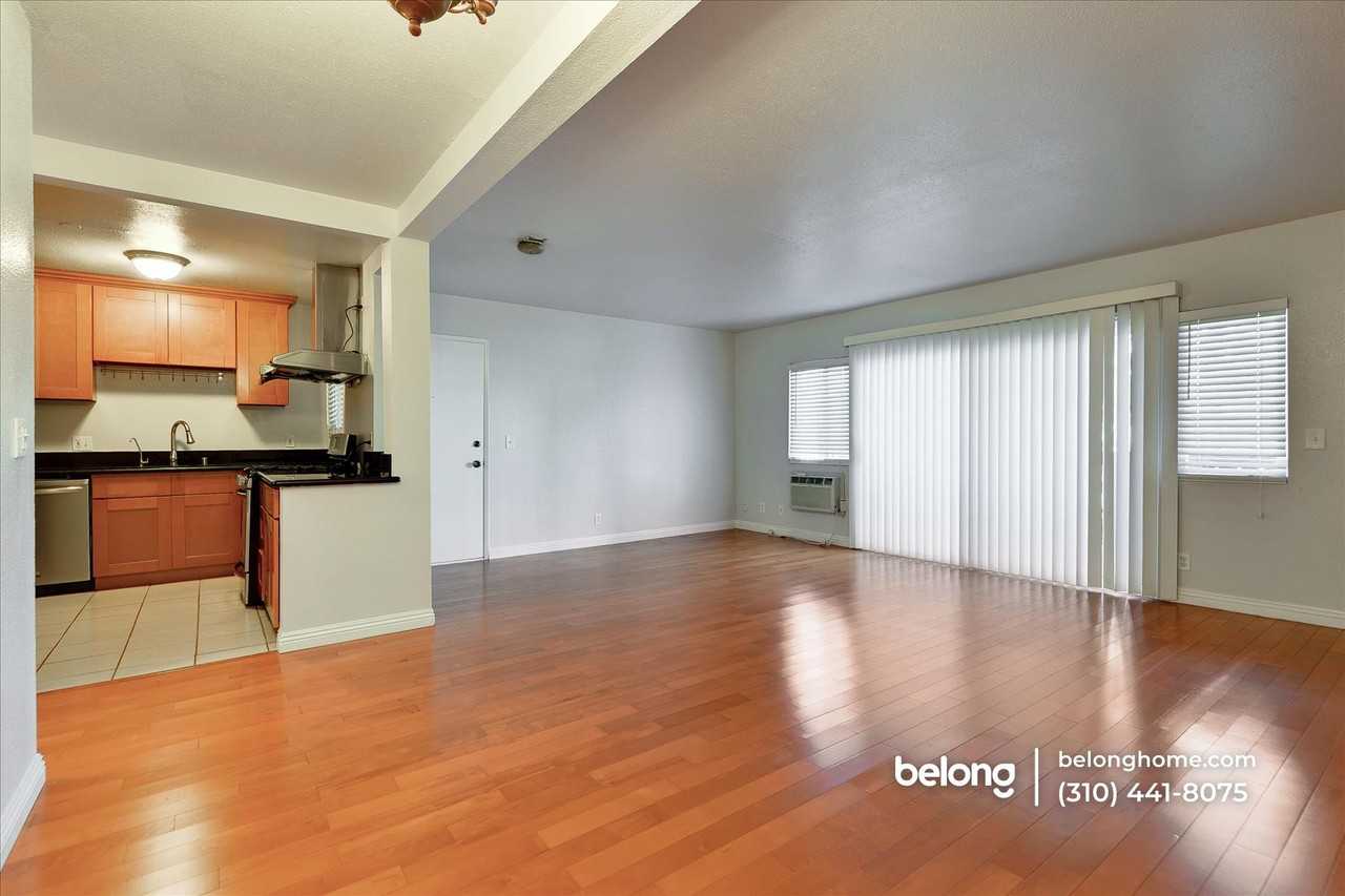 4903 Indian Wood Rd #109 - Photo 5 of 26