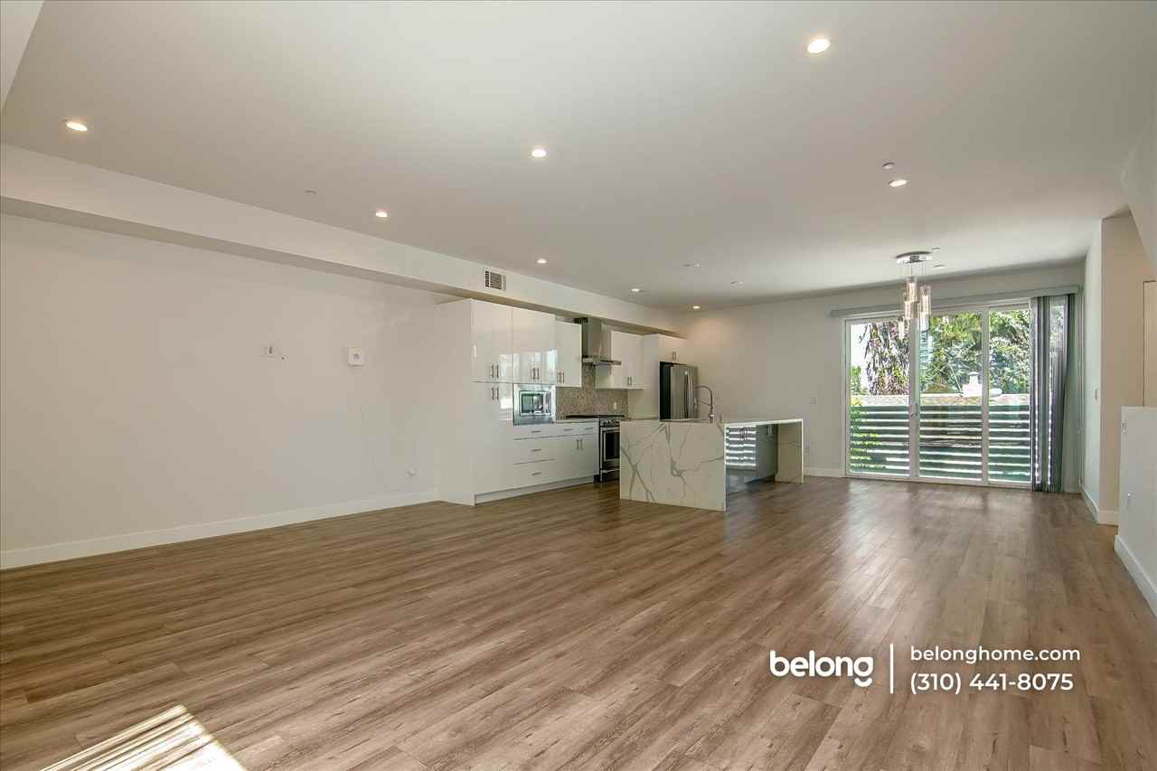 5424 Camellia Ave - Photo 7 of 40