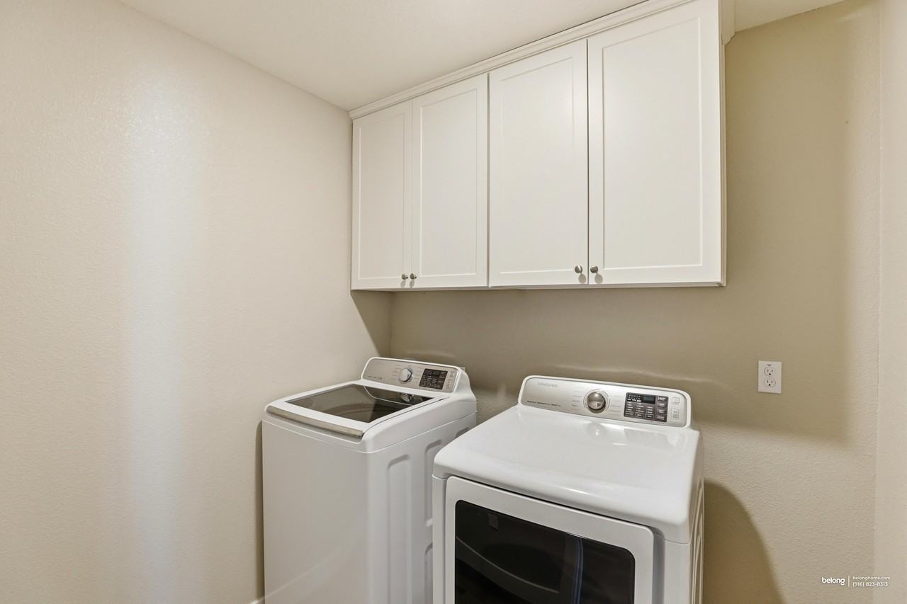 4049 Dover St - Photo 6 of 26