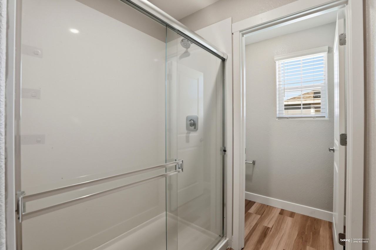 4049 Dover St - Photo 7 of 26