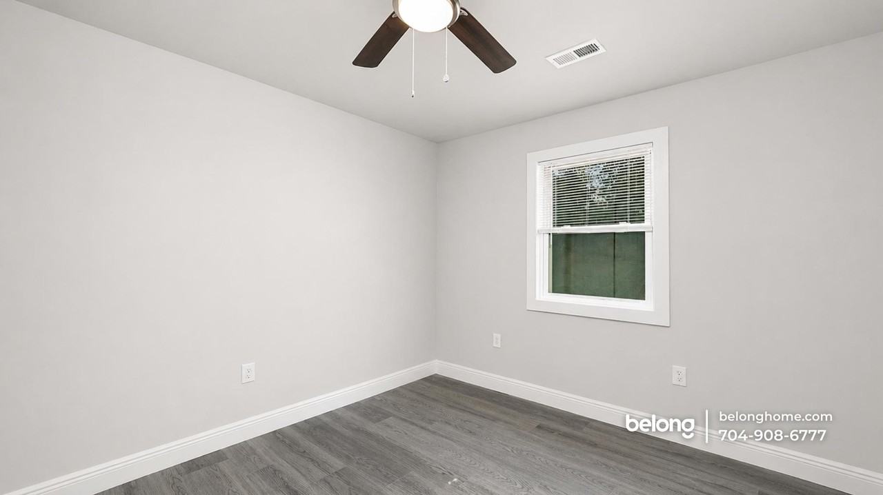 3216 Credenza Rd - Photo 4 of 12