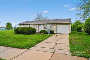 featured image of 631 Andover St