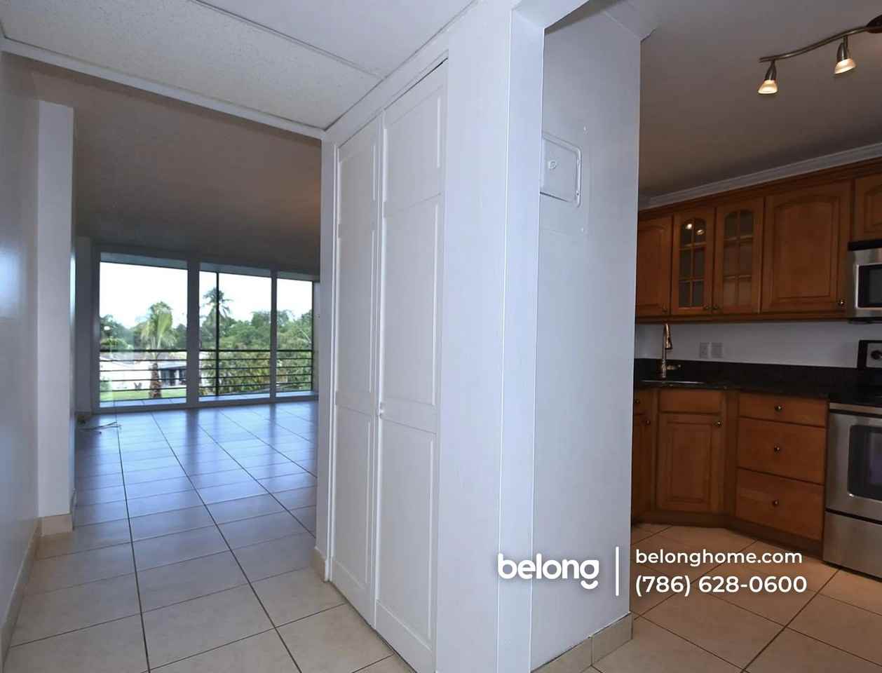 121 Royal Park Dr #3A - Photo 5 of 9