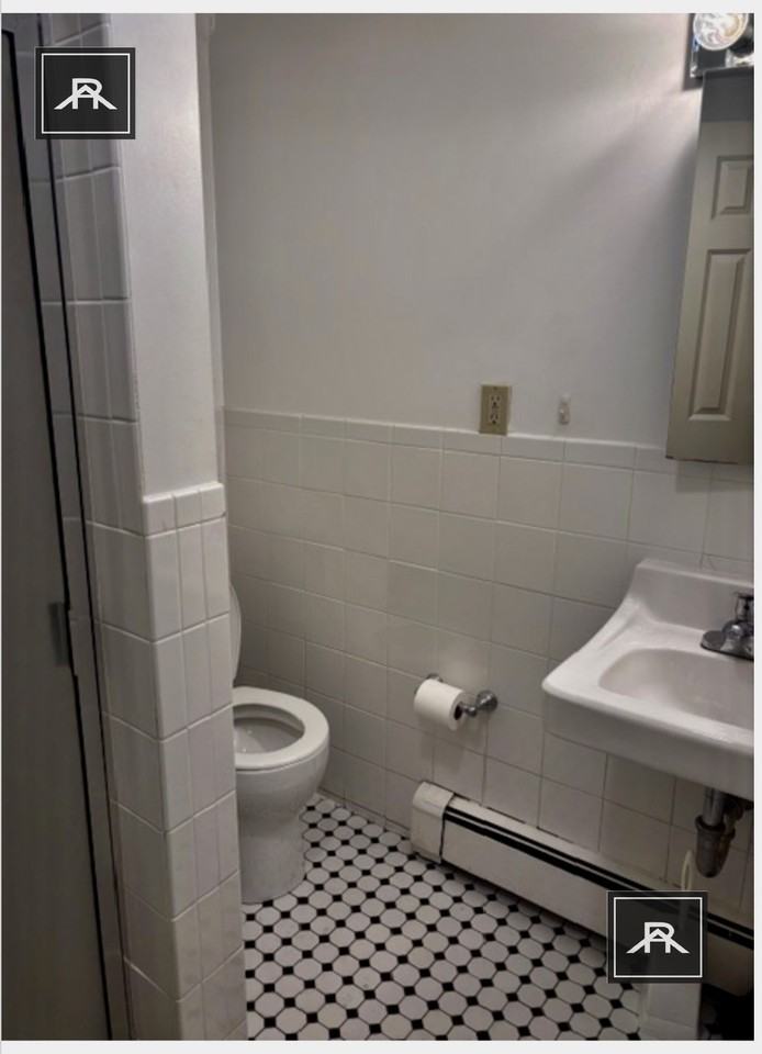 11A Keswick St #B3 - Photo 2 of 3