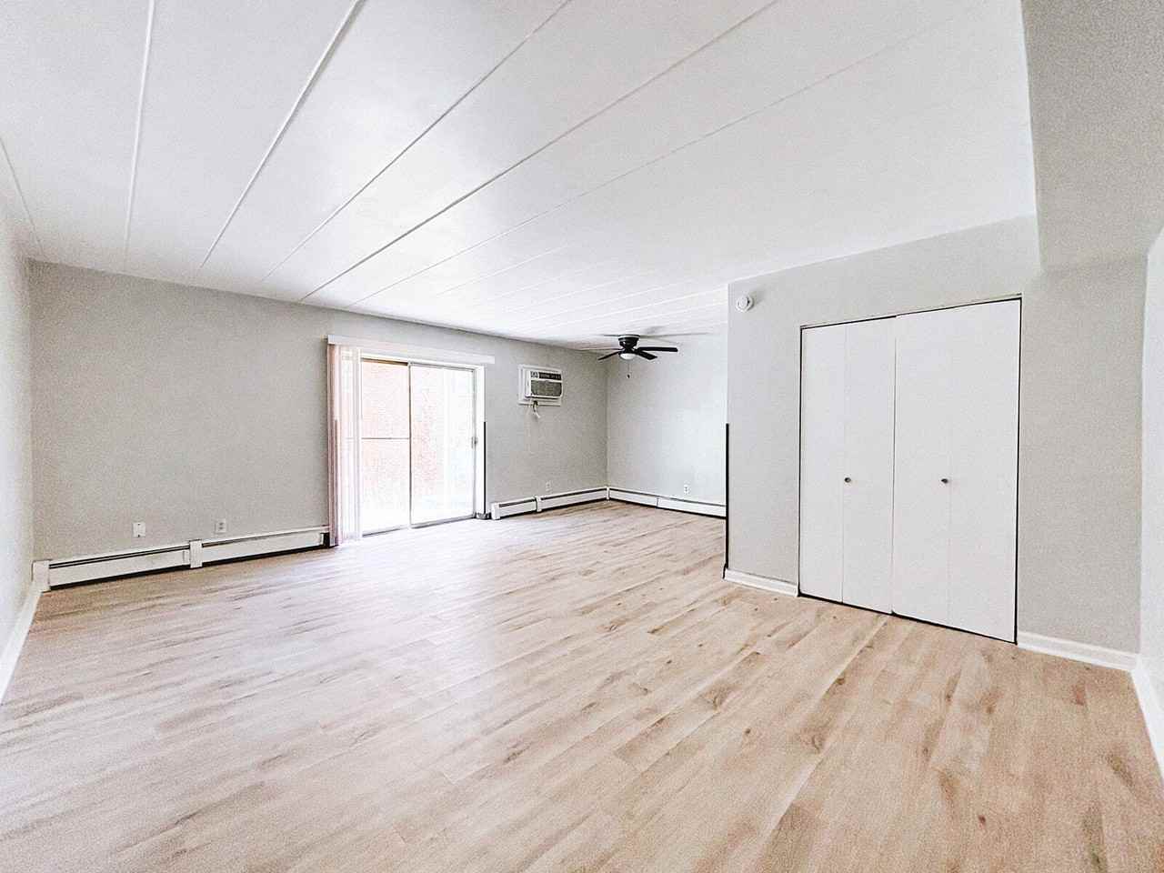 2680 Montana Avenue - Photo 3 of 9