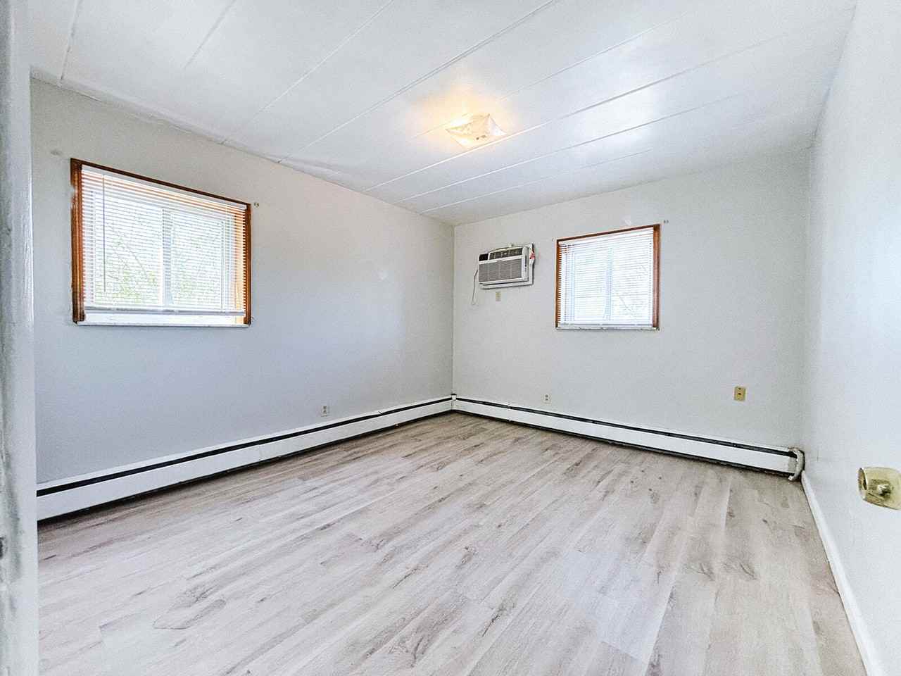 2680 Montana Avenue - Photo 7 of 9
