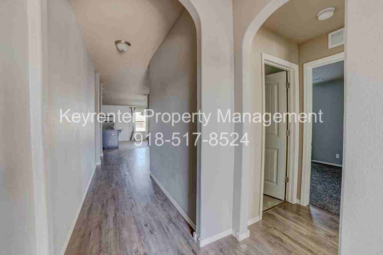 15105 E 110th St N - Photo 4 of 21
