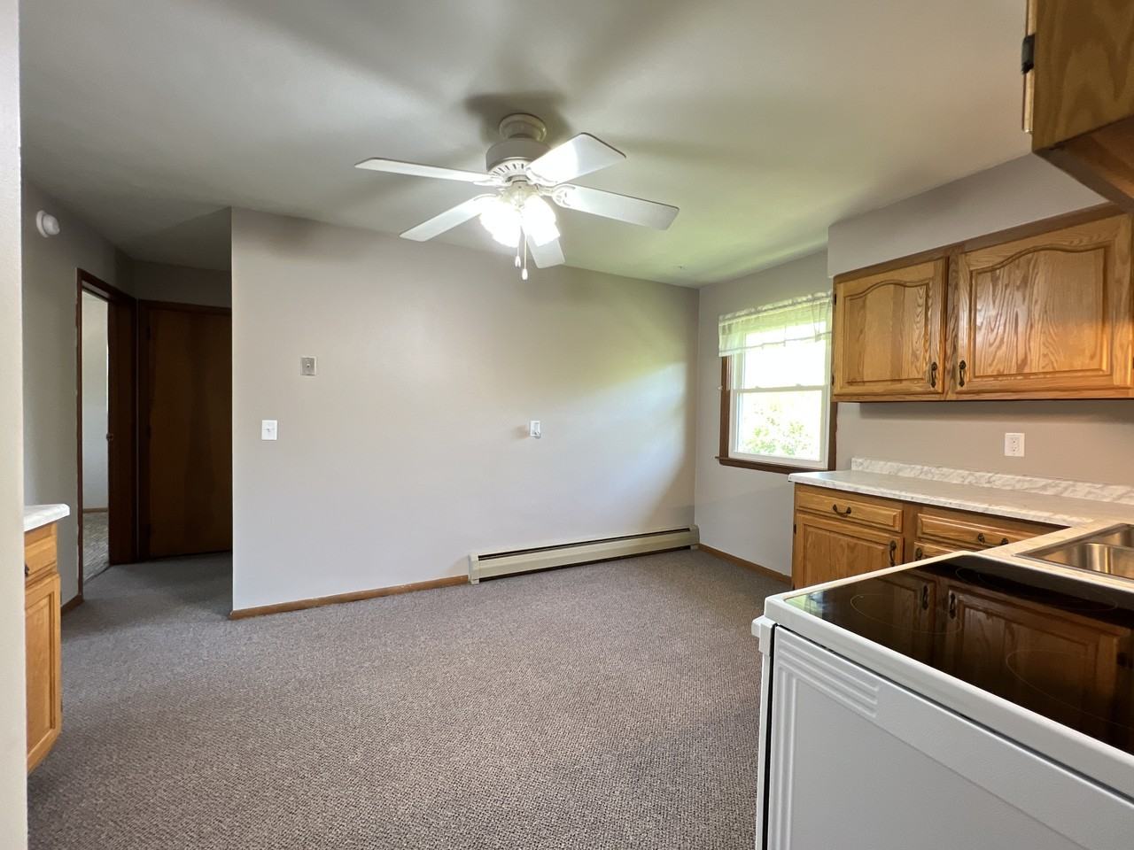 1722 Hamblin Court - Photo 3 of 14