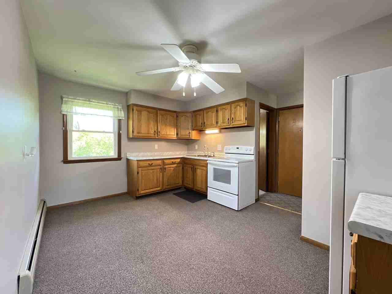 1722 Hamblin Court - Photo 5 of 14