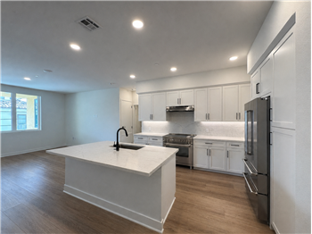 414 Main St #210 - Photo 5 of 27