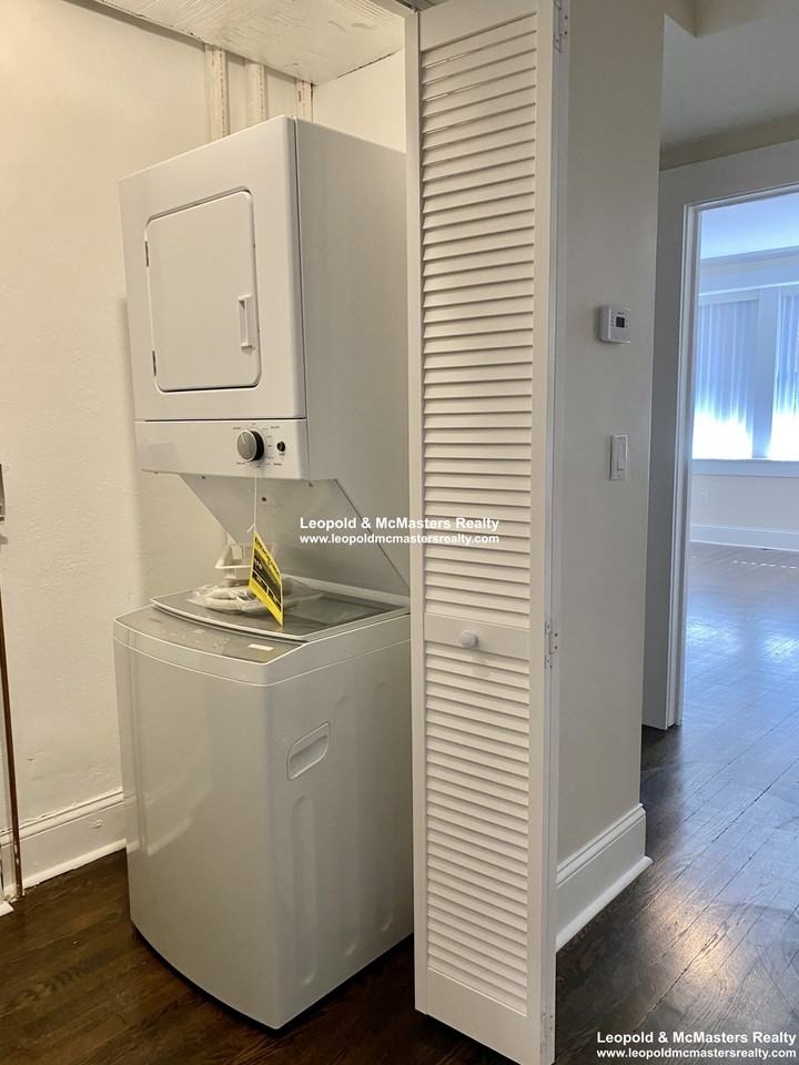 12 Short St #1 - Photo 6 of 18
