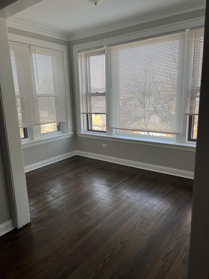 Carpenter - Photo 2 of 21