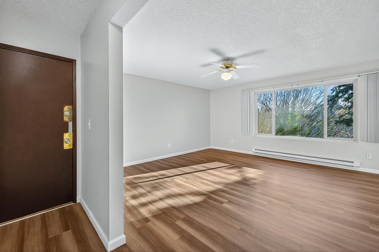 Greentree - Photo 4 of 50
