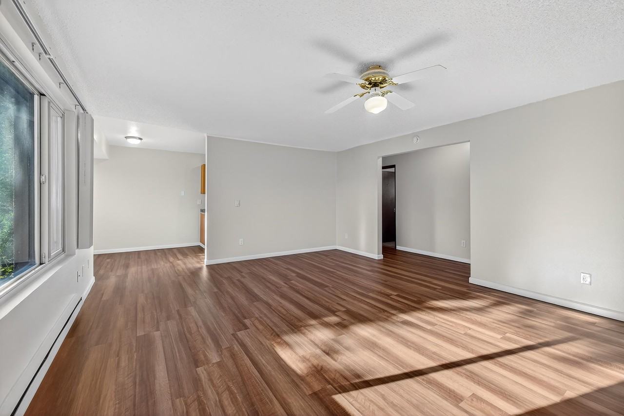 Greentree - Photo 7 of 50