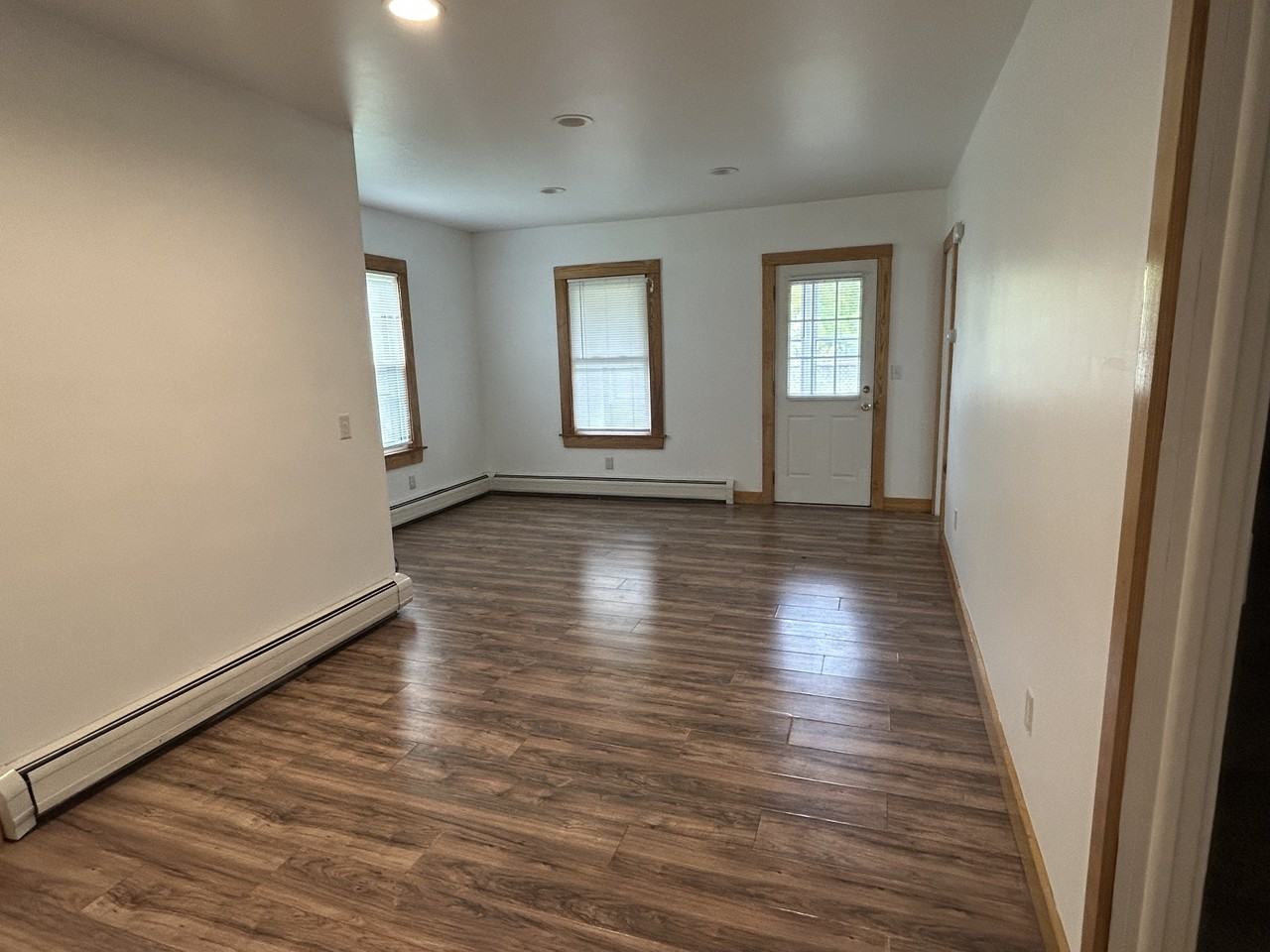 1-9 Allen Street - Photo 4 of 15